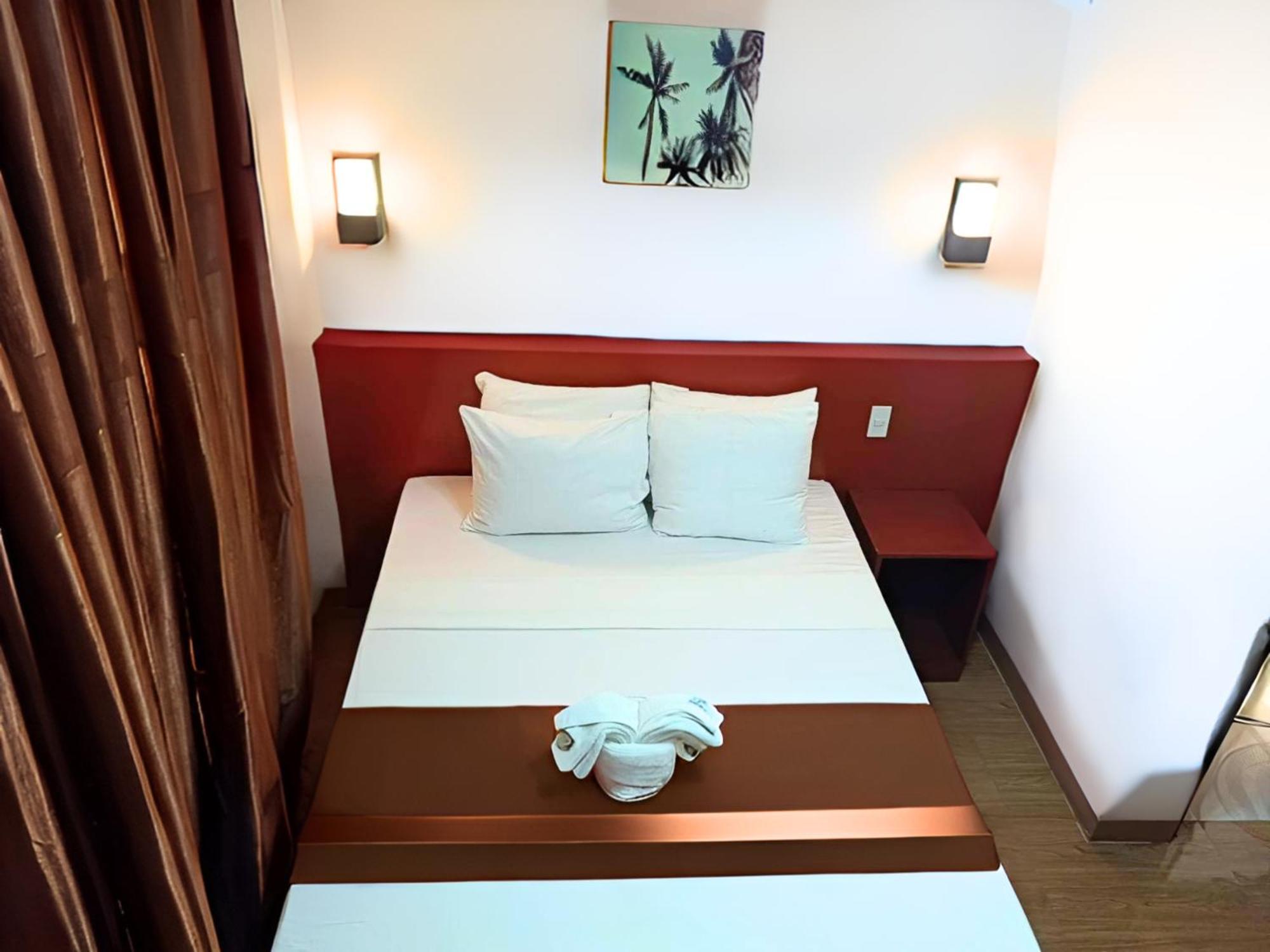 Dy Heritage Suites Vigan Bagian luar foto