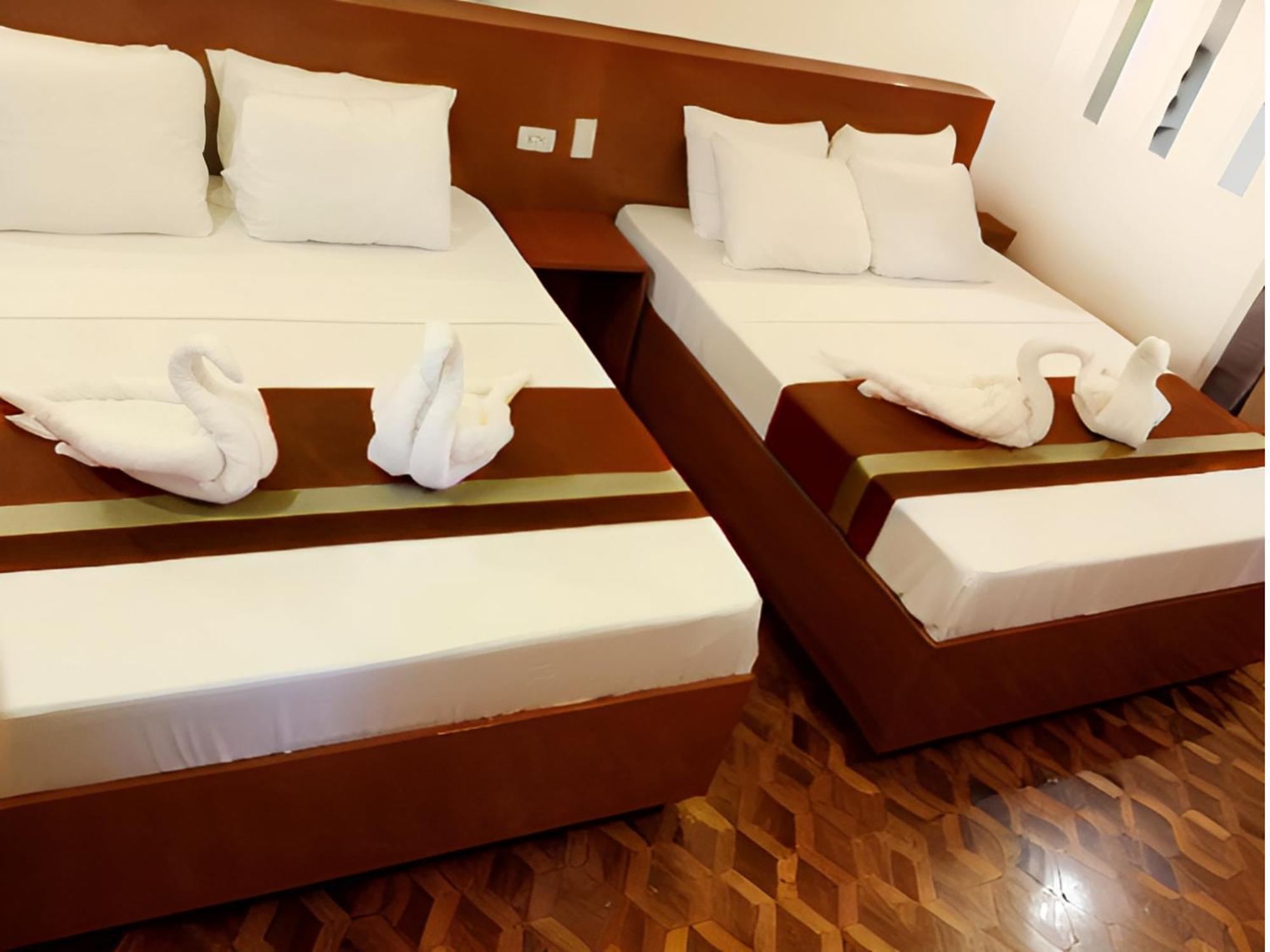 Dy Heritage Suites Vigan Bagian luar foto
