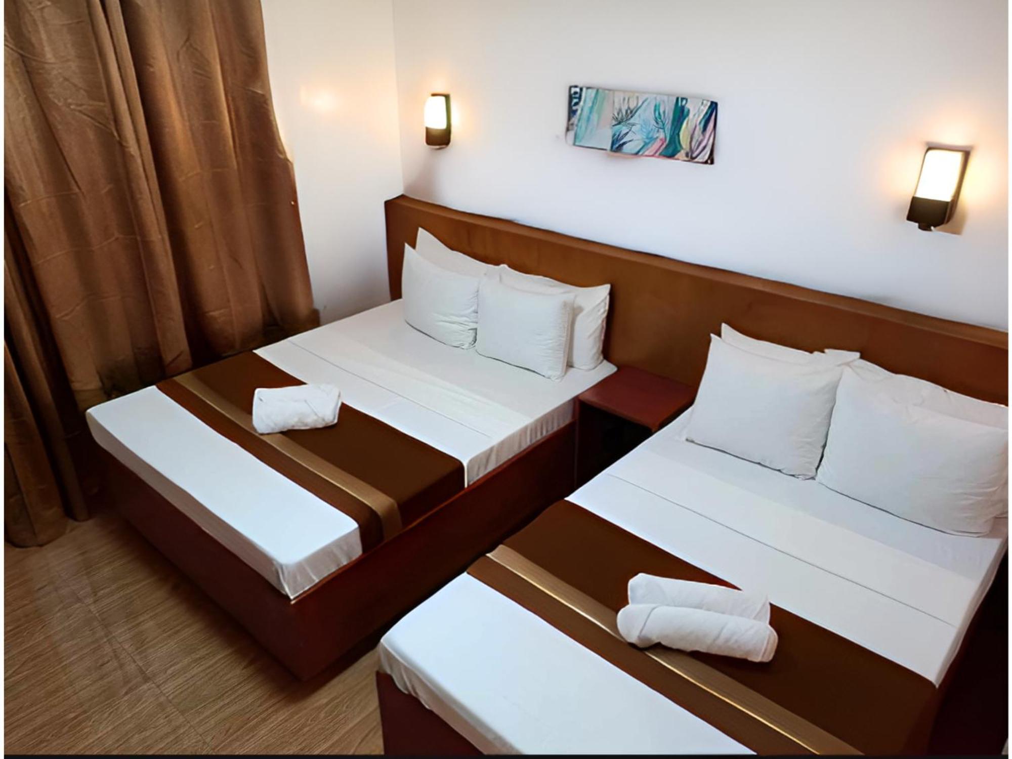 Dy Heritage Suites Vigan Bagian luar foto
