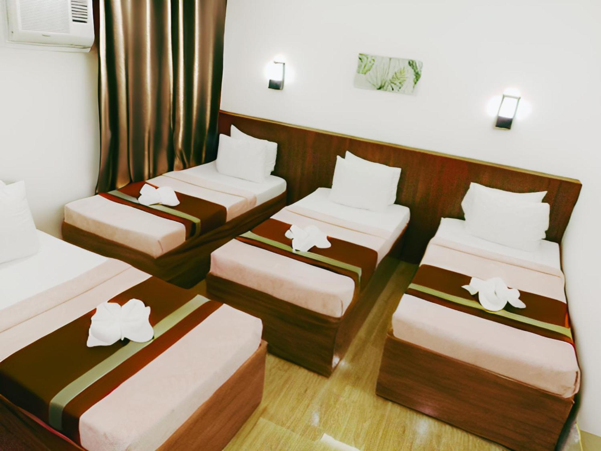 Dy Heritage Suites Vigan Bagian luar foto