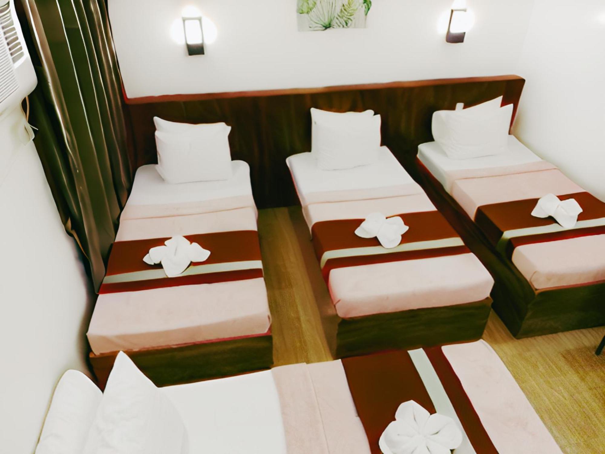 Dy Heritage Suites Vigan Bagian luar foto